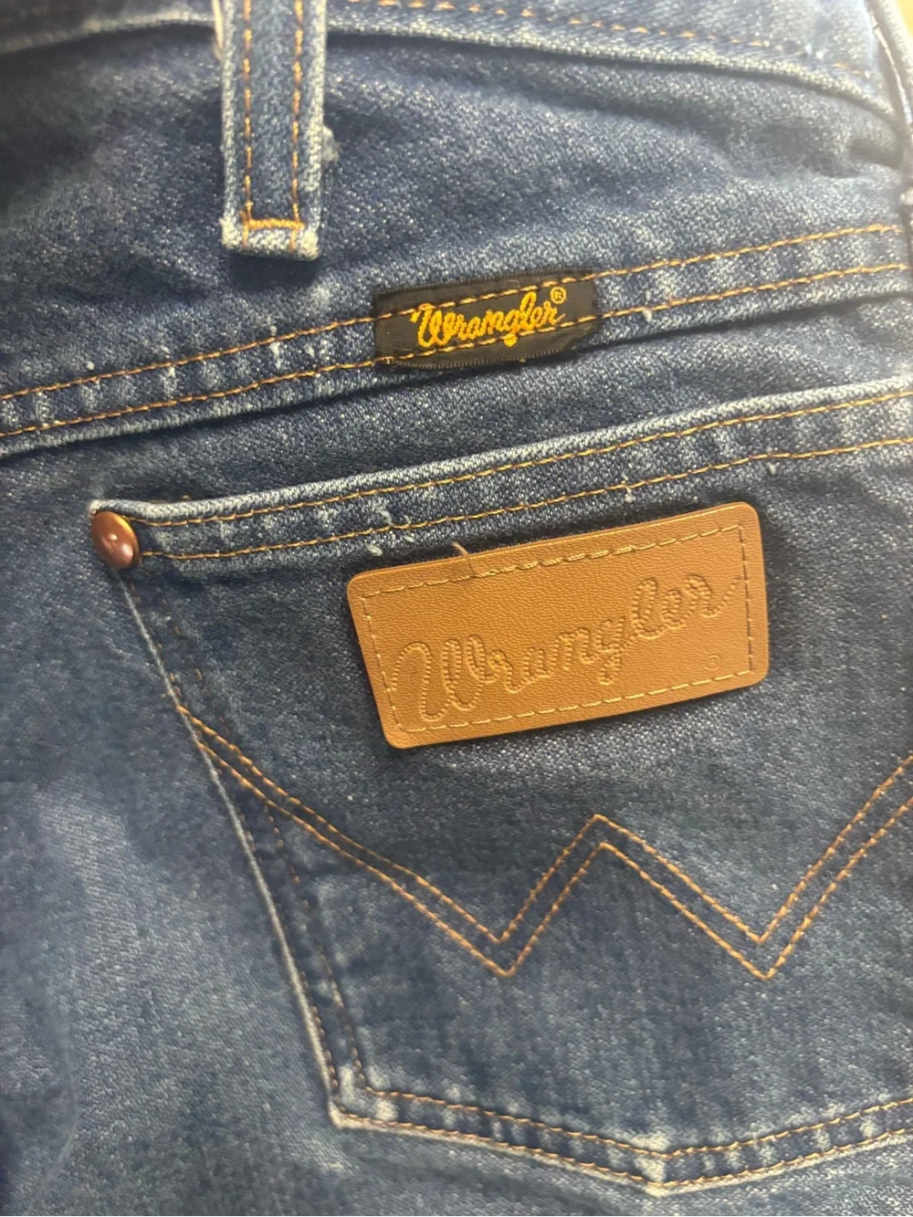 Wrangler 13MWZ Cowboy Cut Straight Leg Jeans Mens 34x34 (Act 33x33) Distressed
